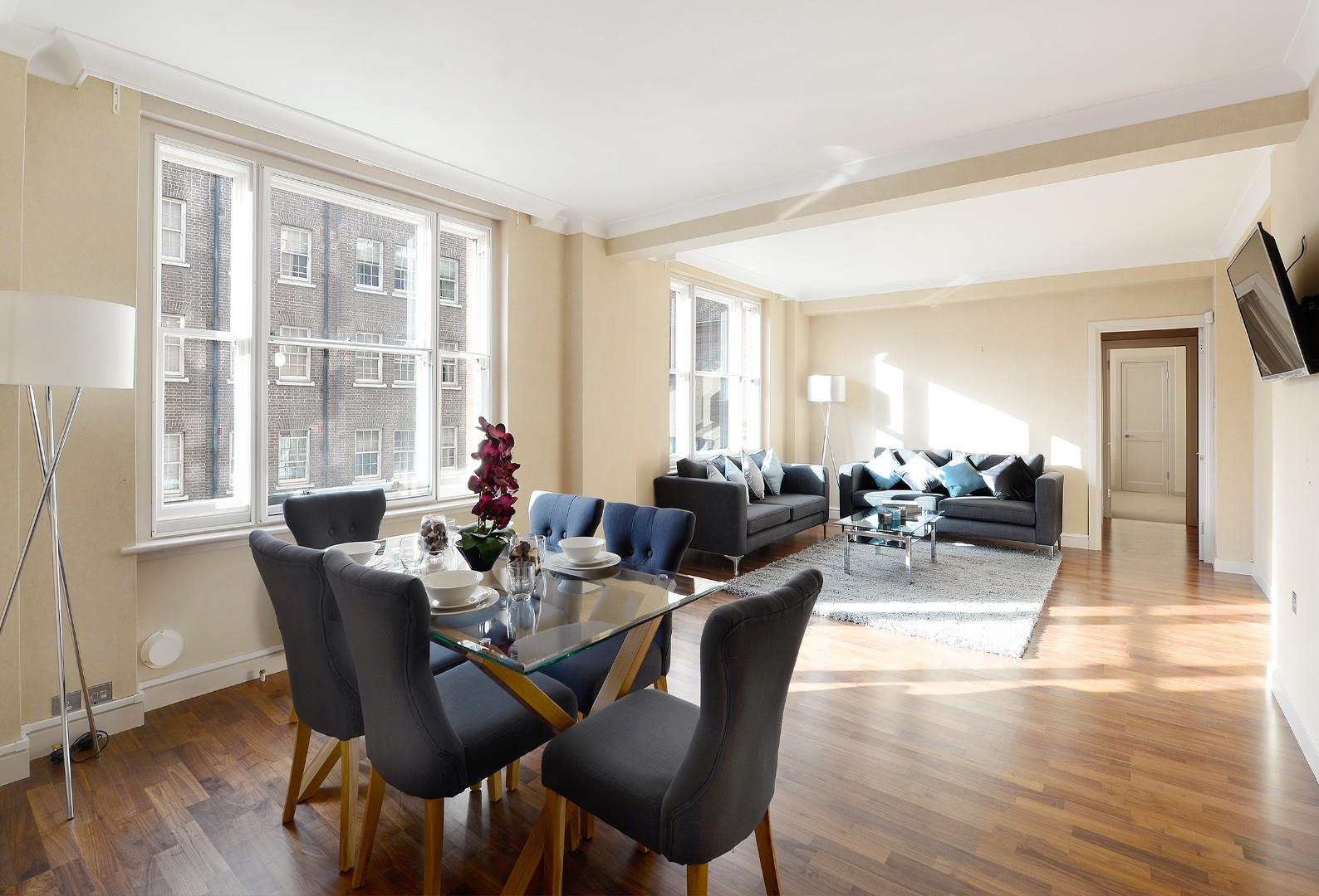 Reception 1122 39 Hill Street, Mayfair W1J, 3 bedroom Flat, 15201390 – Napier Watt